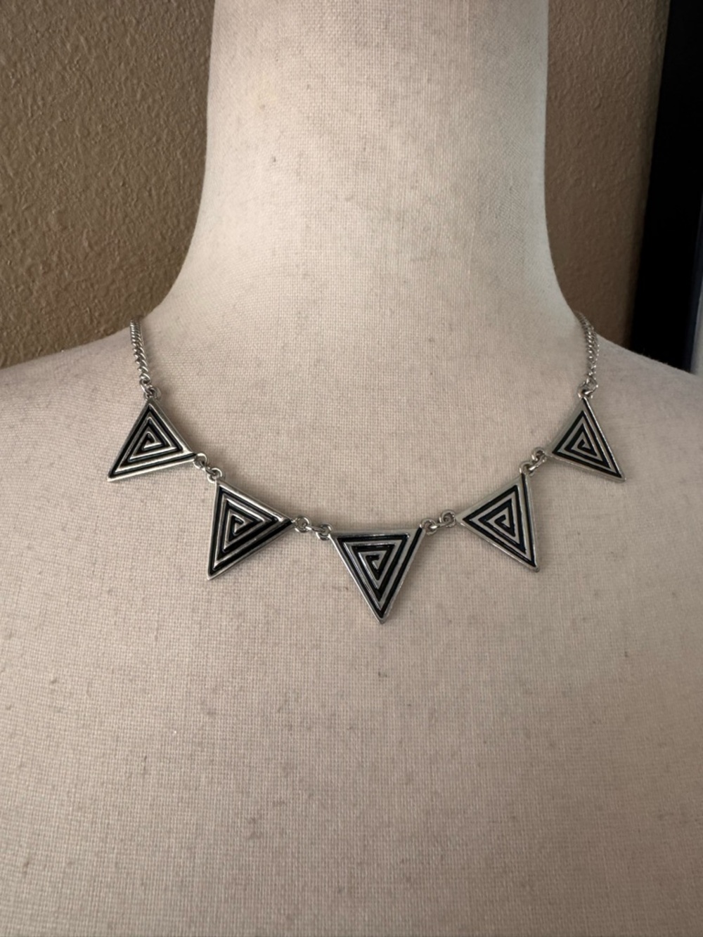 Silver Geometric Triangle Link Necklace - Women Jewelry